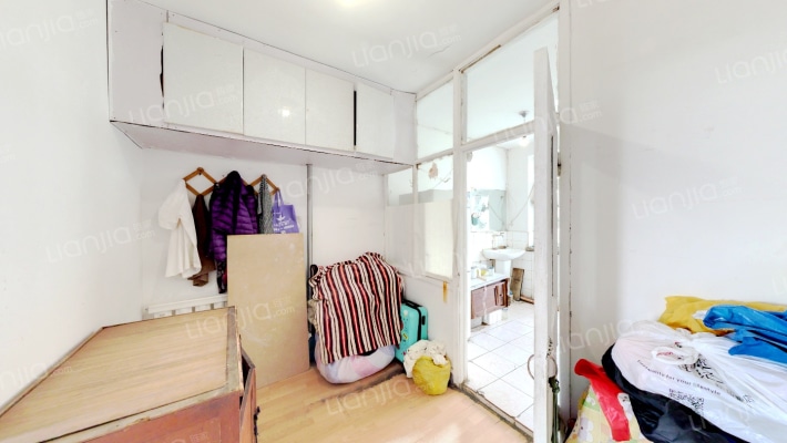 凌空六小区二手房实景图