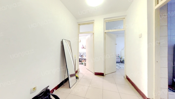 市电信局宿舍二手房实景图