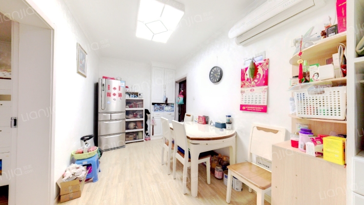 安如村二手房实景图