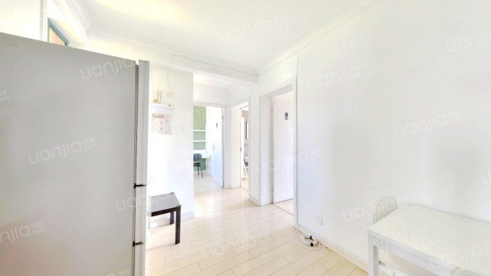 虹园一村二手房实景图