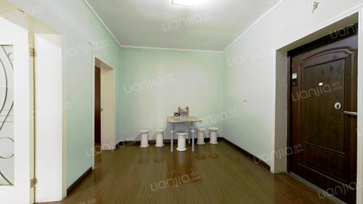 银松路104到114号二手房实景图