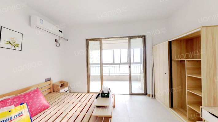 国际公园贝肯郡二手房实景图