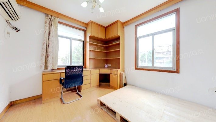 东井村20号小区二手房实景图