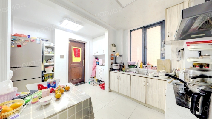 万众名府二手房实景图