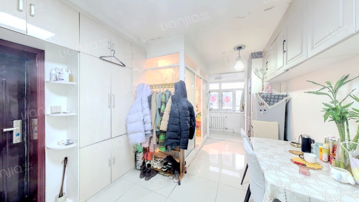 飞翔路二手房实景图