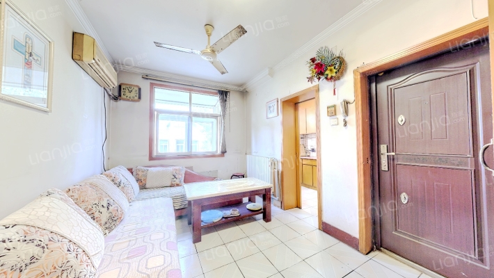 维尔康食品公司一宿舍二手房实景图