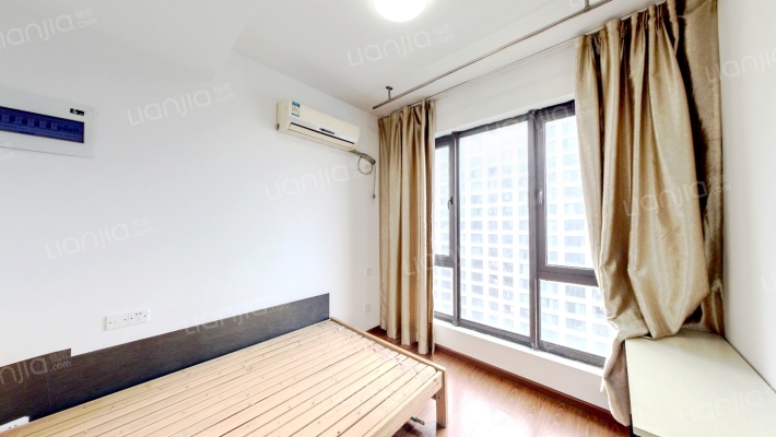 得力名望府二手房实景图