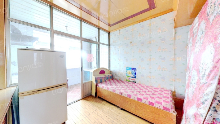 铁西小学二手房实景图