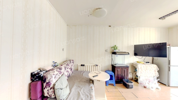 金融宿舍二手房实景图