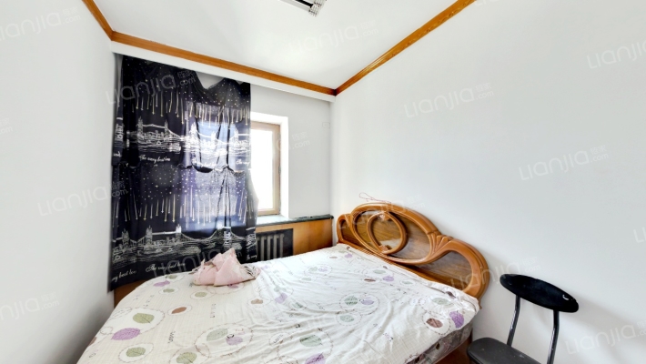 新发小区F区二手房实景图