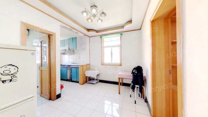 十字街70号二手房实景图