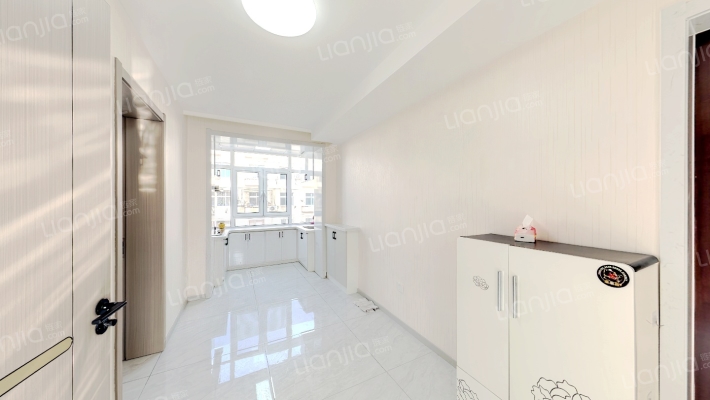 门球场二手房实景图