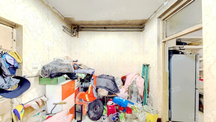 乡镇企业局宿舍二手房实景图