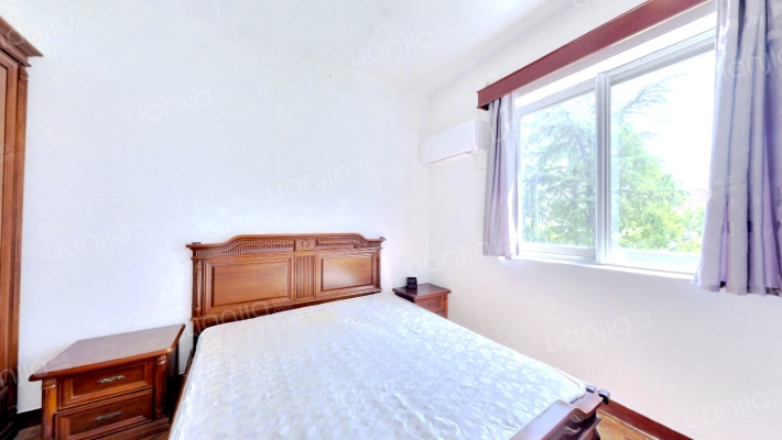 虹纺小区二手房实景图