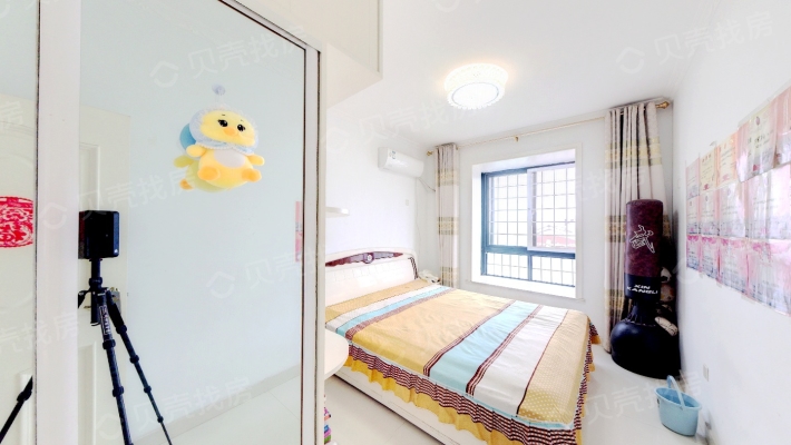 格林绿色港湾 精装修 大三房 可以分期，采光好户型好-卧室C
