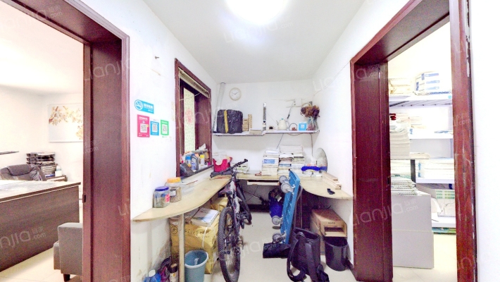 荣迁里二手房实景图