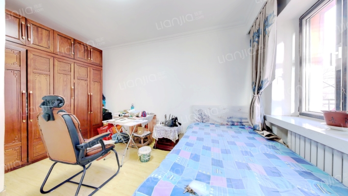 省建小区二手房实景图