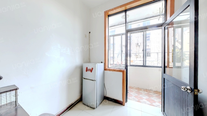 郁家弄二手房实景图