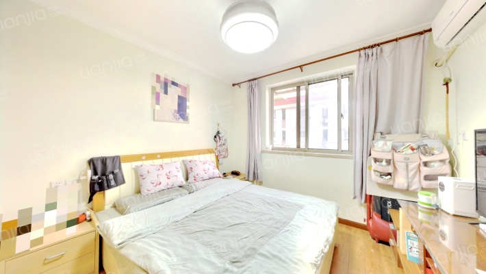 新泾二村二手房实景图