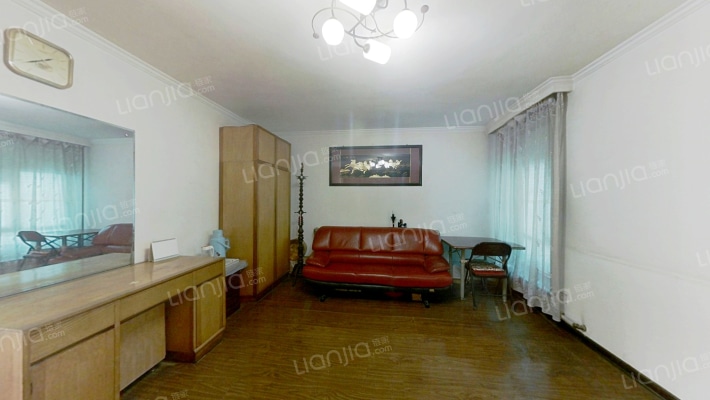 青浦路641号二手房实景图