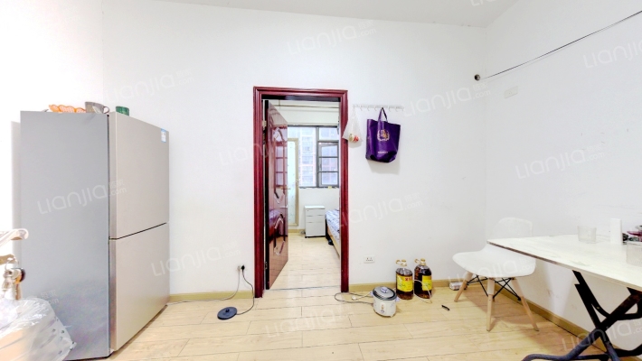 龙耀华府二手房实景图