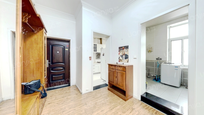 劳卫里二手房实景图