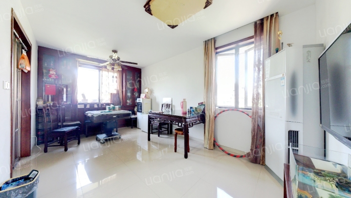 大学路新村二手房实景图