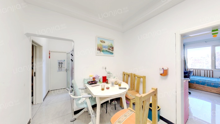 万明路18号院二手房实景图