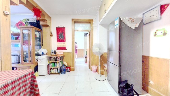 金马小区腾飞园二手房实景图