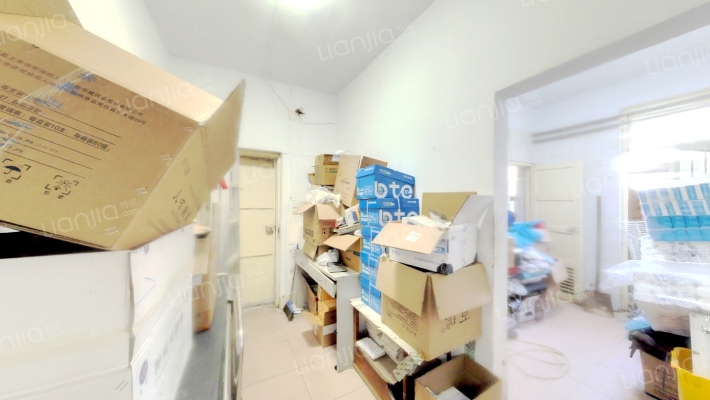 市服务公司二手房实景图