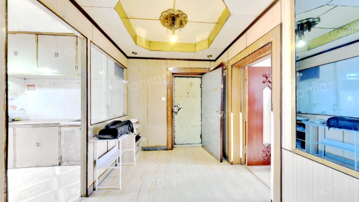 八区一巷二手房实景图