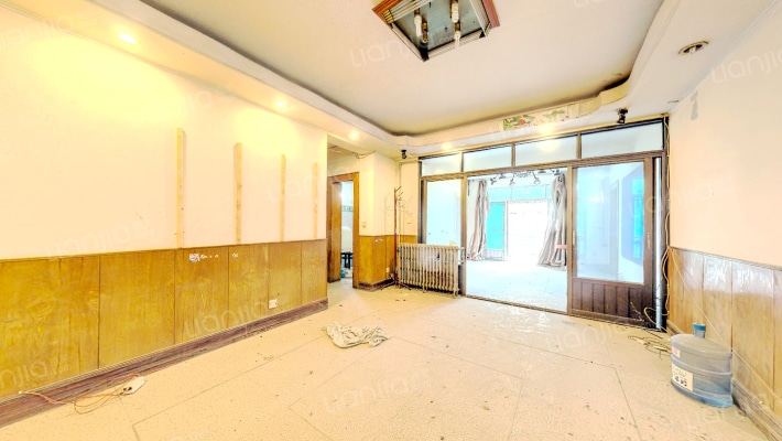 南明南路10号二手房实景图