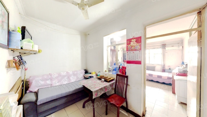 艳益里二手房实景图