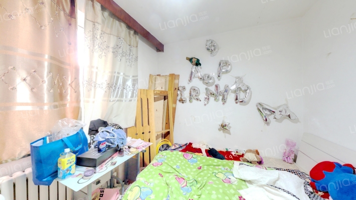 南六东路二手房实景图