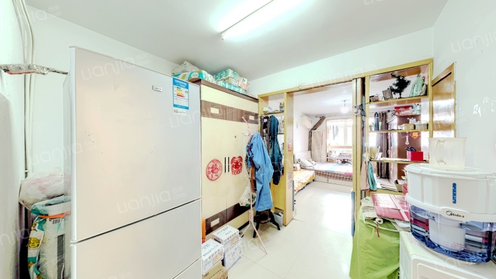 盈江西里二手房实景图