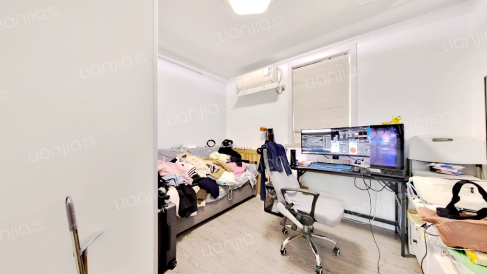 新泾七村二手房实景图