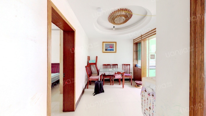 玉盘家园四区二手房实景图