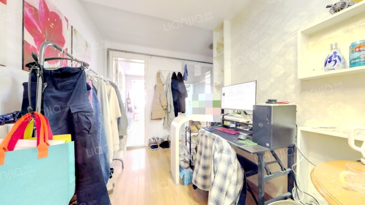 泺源回民小区二手房实景图