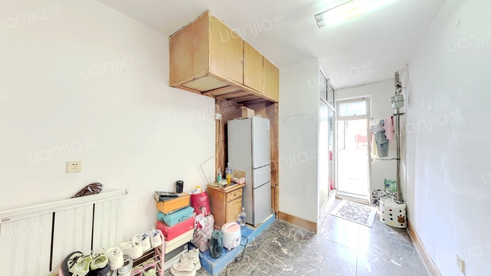 滑翔二区二手房实景图