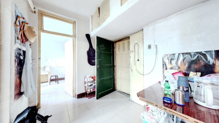 市电信局宿舍二手房实景图