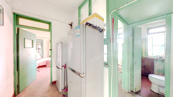 新桥里甲二手房实景图