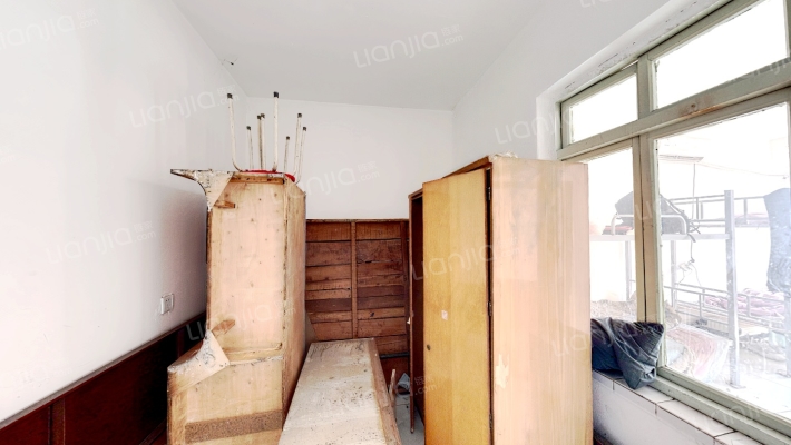 颂贤里二手房实景图