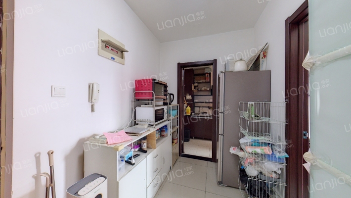 泓春园二手房实景图