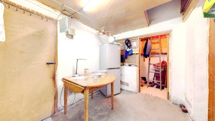 和会街二手房实景图