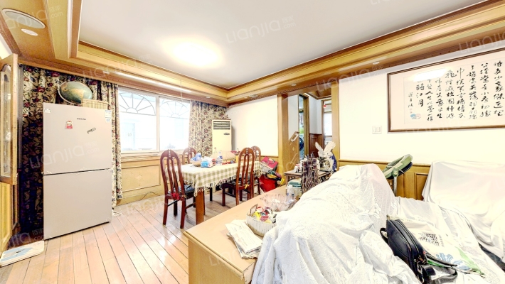 宏盛公寓社区二手房实景图