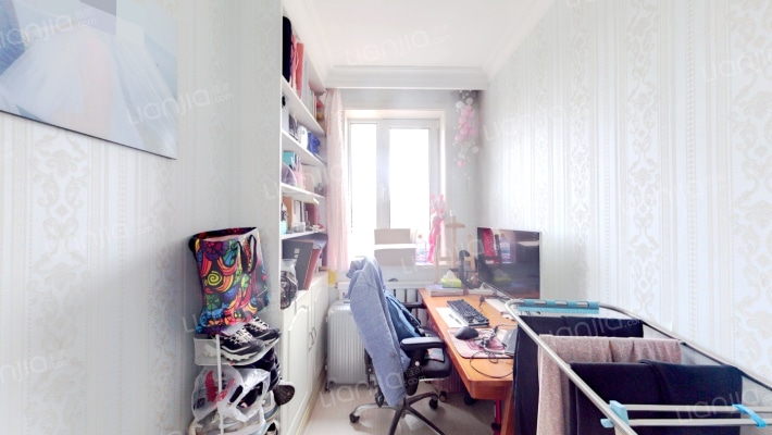 东财烛光园二手房实景图