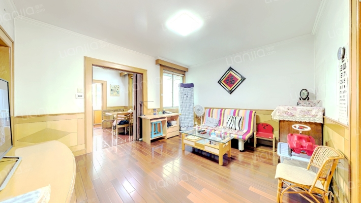 中江花园二手房实景图