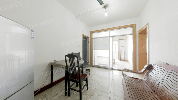 民德路二手房实景图