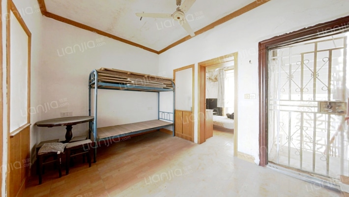 叠山路二手房实景图