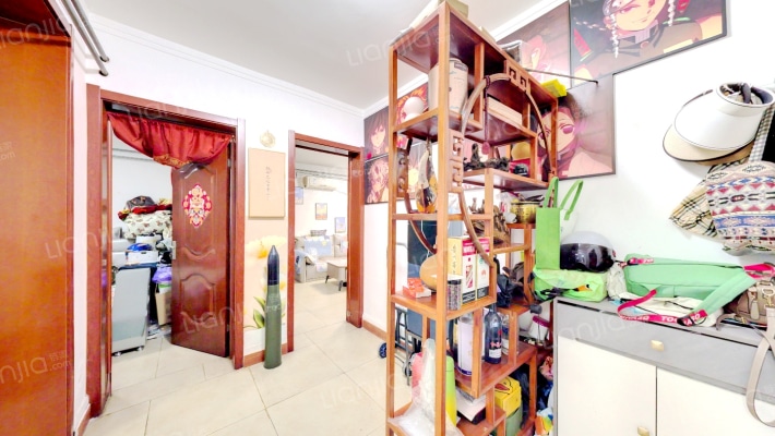 尖岭小区二手房实景图